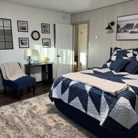 #2 Miller Suites -Cozy Comfort - 2Bdrm 1.5 Bath. for Work or Play.