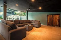 Seven Ranch Jungle Villa Hotels in Carara