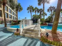 Beach Cove Resort - Beach