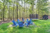'a Time to Remember' Home in Tobyhanna w/ Pool! - parking