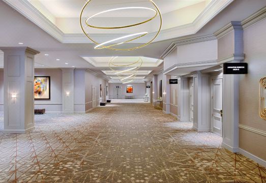 호텔 수영장 시설