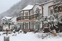 Forest of Color Pension فنادق في هونغتشون-غون