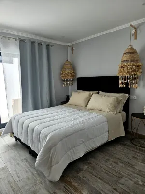 Walking distance to several beaches, Ferragudo village, supermarkets and Portimão.