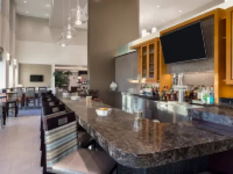 Hampton Inn & Suites Rosemont Chicago O'Hare Hotels in Rosemont