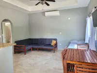 Spacious 1 Bedroom Condo, Amazing Location... Hotels in Tola