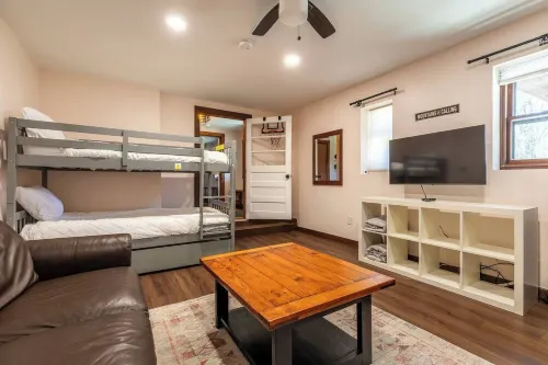 Spacious Chalet Near Stratton and Mt. Snow w/Indoor Hot Tub, Fireplace, Firepit