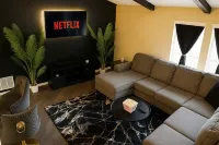 Near Fort Polk • Pool • Gym • Shopping • Golf