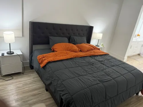 Spacious Master Suite Near Hard Rock & Sawgrass Comfort, Style & Prime Location!