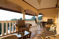 Large, holiday home on Beau Vallon