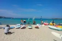 Spacious and comfortable apartment by the sea