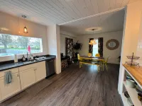 1000 Islands Home with River View and Close Proximity to Antique Boat Museum Hotels in Clayton