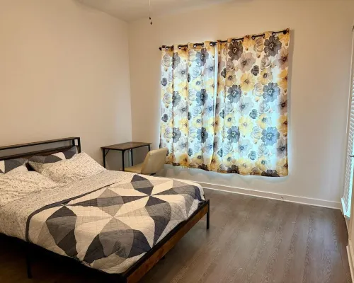 Charming 1-bedroom apartment with WiFi, fitness room in welcoming Leander Hotels in Leander