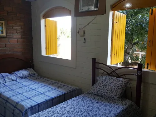 HOUSE OF THE FAMILY WANTED, BETWEEN THE RIVER AND THE SEA Hotel a Barra de Santo Antonio
