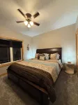 The Lakeview House-Stunning Views-Game Room