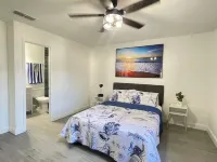 This is THE ONE! 3Br 2Ba+Pool, 10 Min to anywhere! Hotels in Port Orange