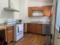 3-bedroom house in charming Champaign 6 minutes from State Farm Center