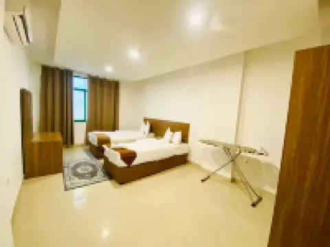 Rest-Inn Two Bedrooms Apartment Hotels in 