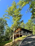 2 CABINS, 3 ACRES- HOT TUB VIEWS & ACCESS TO THE STATE PARK TRAILS