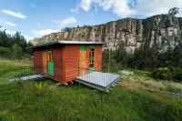 Cabaña El Turpial. Cozy wooden cabin for 2 or 3 people. Located in Suesca. Monolitos de Suesca 주변 호텔