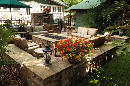 Huff House Inn and Cabins