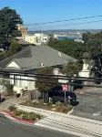 Enjoyable 2-bedroom apartment in downtown Monterey with Cable & WiFi
