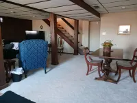 The Guest House Under Rose