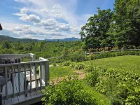 Amazing mountain views in scenic Intervale