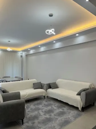 Isıtmalı Havuzlu -KARTEPE- Lüks Villa