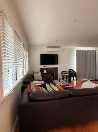 Cosy cottage Only 750meters to the beach in Quite court