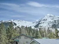 Cabin w/ Hot Tub & Views: 1 Mile to Alyeska Resort Hotels near Bear Cub