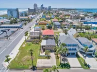 Pompano Beachview Home Home Hotels near Beach Waterpark