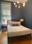 Downtown Auburn game day apartment