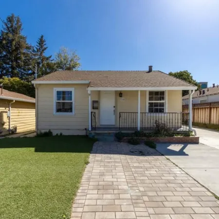 @ Marbella Lane - Convenient Home in Sunnyvale