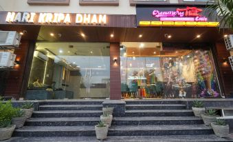 Hotel Hari Kripa Dham Near Prem Mandir by Hrg