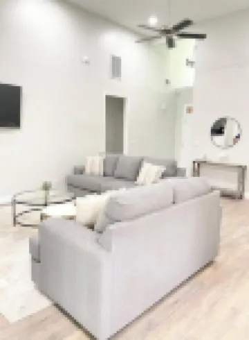 MODERN 3br - Sleeps 8 - Eagle Pointe Home