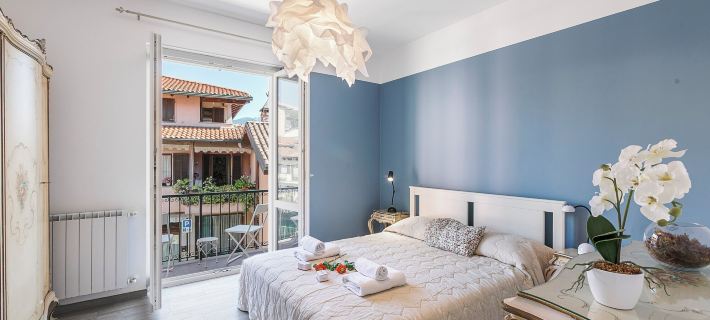Incanto Del Lago 50m to Lake Maggiore - Happy Rentals バベーノのホテル
