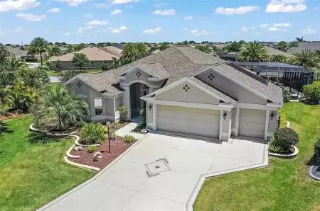 Vacation Home with luxurious pool in The Villages, Florida!