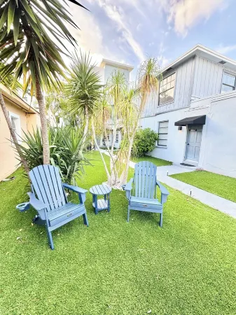 Atlantic Ave Home away from Home