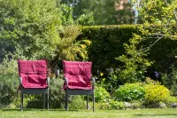 "Kleine Küstenpause" - Apartment in the outbuilding (Wlan) Hotels near Rügen