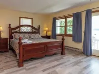 Lakefront Home in the heart of Seneca Lake Wine Trail Hotels in Milo