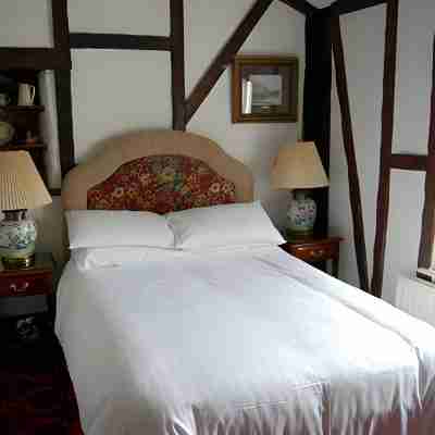 Dun Cow Inn Rooms