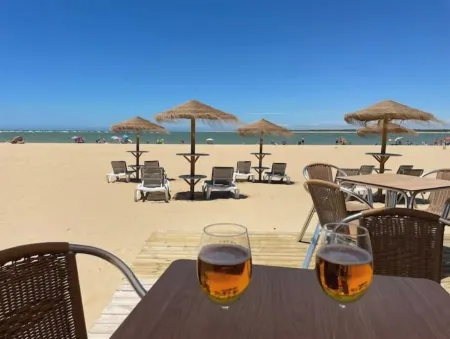 Modern and Central Apartment. New on the Market. Отели в г. Санлукар-де-Баррамеда