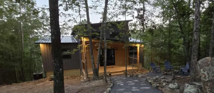 Treehouse Valley Fairfield Bay