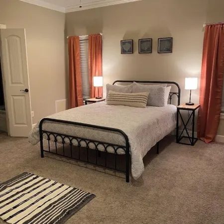 Luxury Escape close to Pinnacle Hills Promenade
