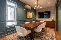1BR | Rooftop, Gym, Views | Bellevue | Sophari B - 4-Star