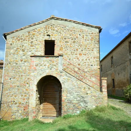 Holiday Home in Volterra with Pool and Terrace
