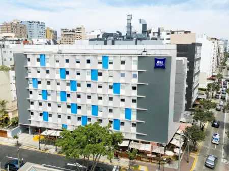 Ibis Budget Lima Miraflores Отели в г. Мирафлорес