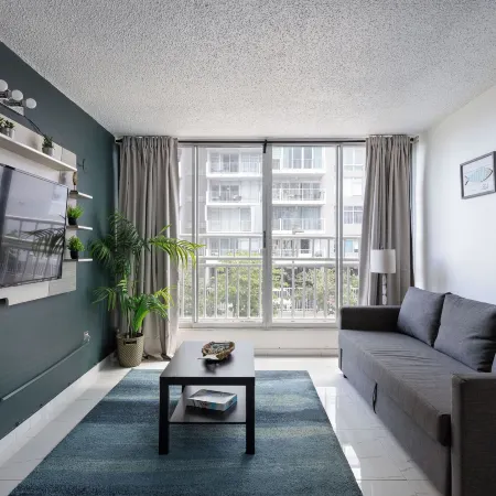 Brisa Marina 2Bdr Pool Parking Beachside
