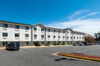 Super 8 by Wyndham Dumfries/Quantico Các khách sạn ở Dumfries