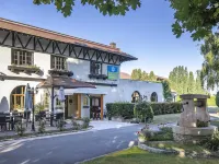 Sure Hotel by Best Western Saint-Quentin Ouest Hotels in Holnon